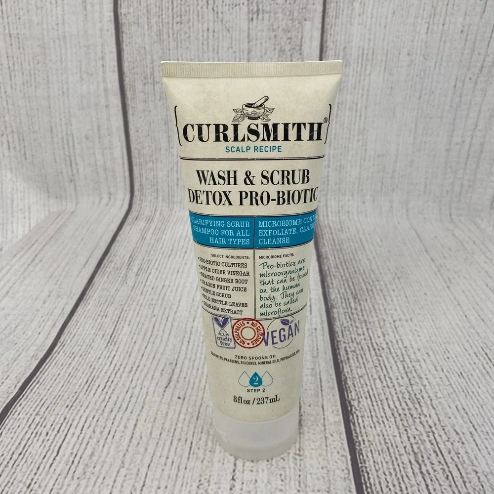 Curlsmith Wash & Scrub Detox Pro-Biotic Shampoo 8oz Clarifying Scalp Scrub